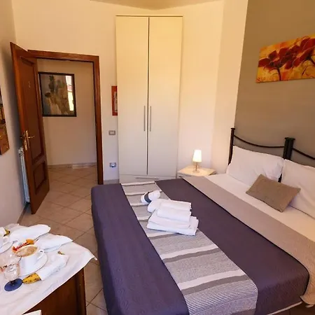 Onlyrooms Guest house *